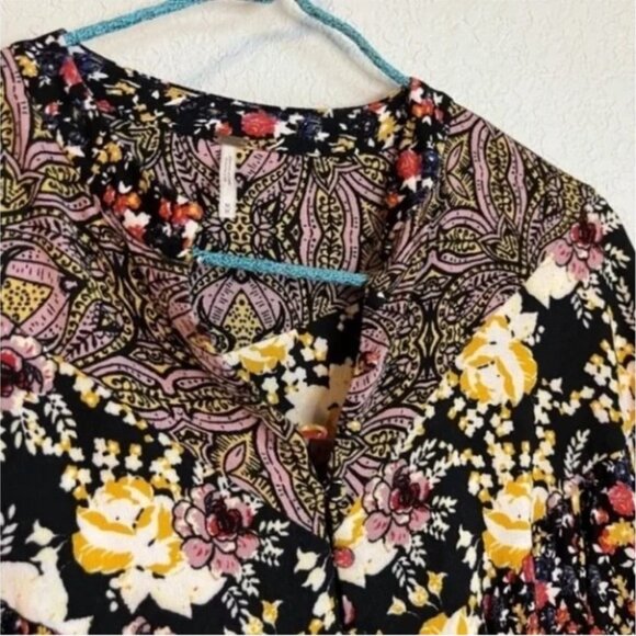 FREE PEOPLE Wildflower Fields Henley Top - Picture 4 of 12